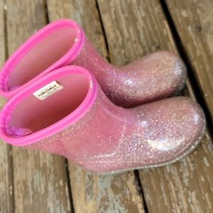 Carters boots